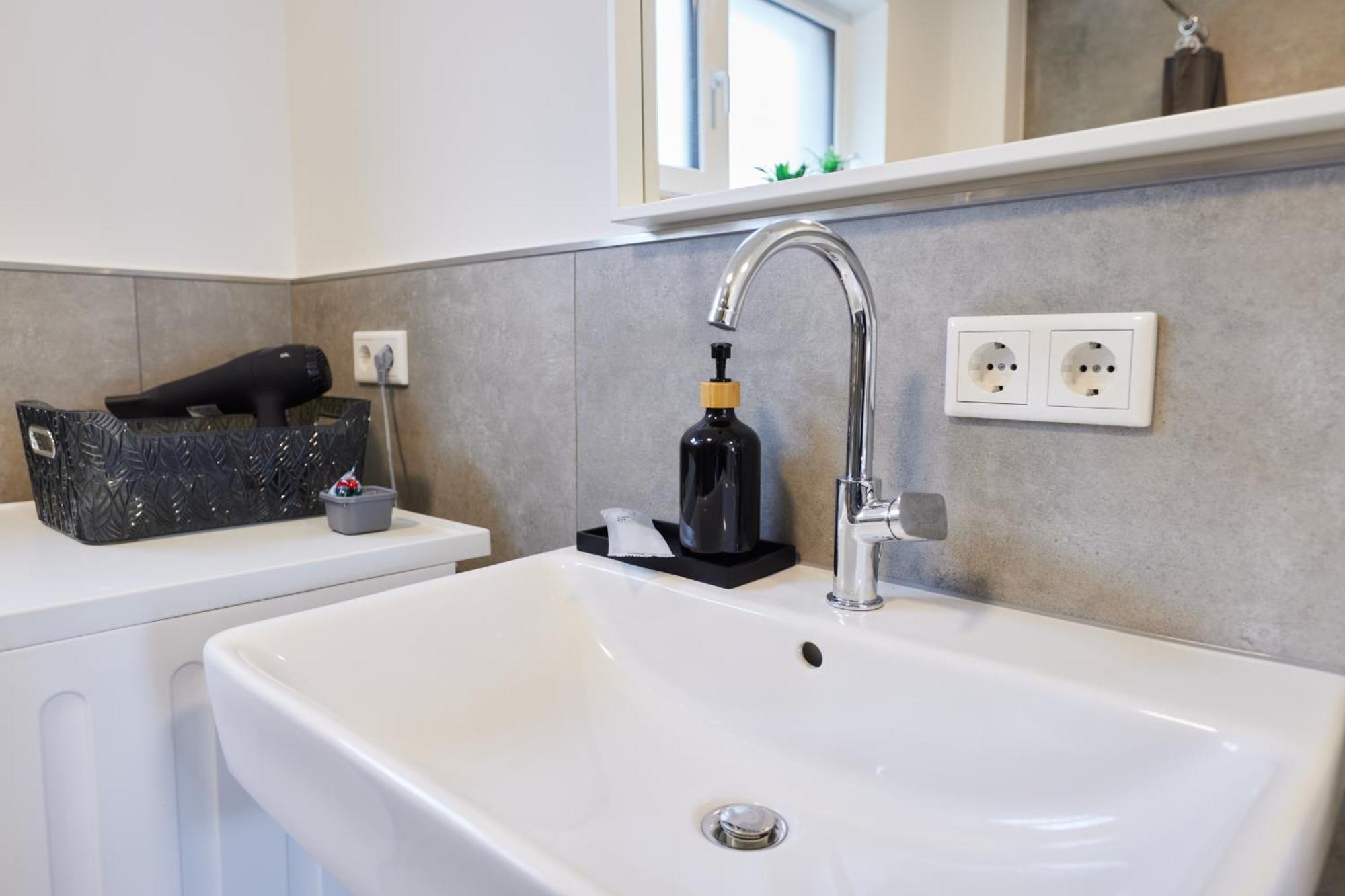 Homeme 2 I Zentral I Netflix I Kueche I Parkplatz I Kliniknah Bad Oeynhausen Extérieur photo